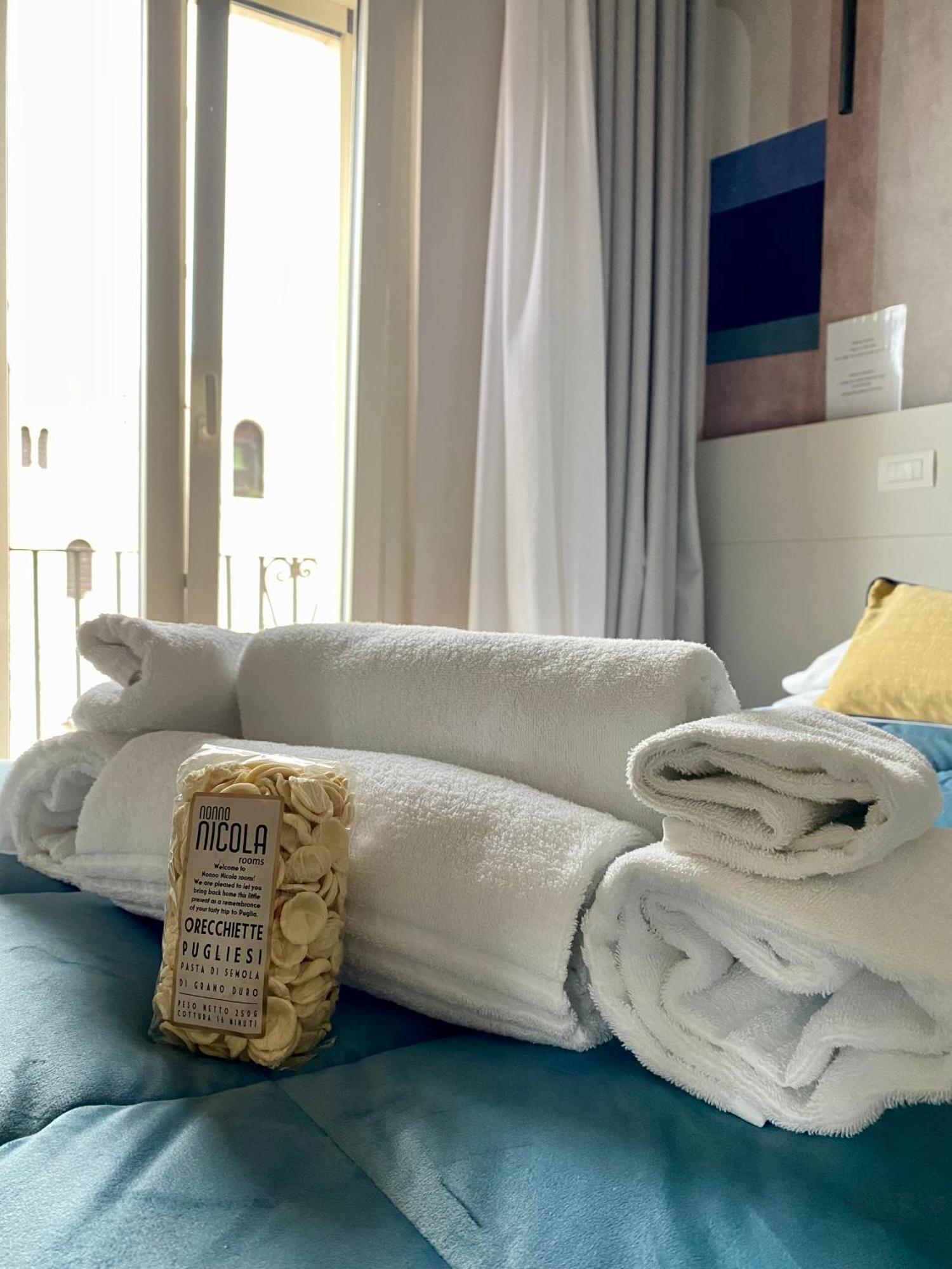 Nonno Nicola Rooms Bari Eksteriør billede